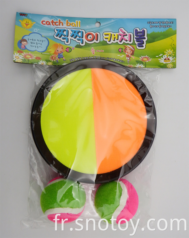 Matériau plastique de balle de jeu de jouets familiaux avec balle et balle collantes